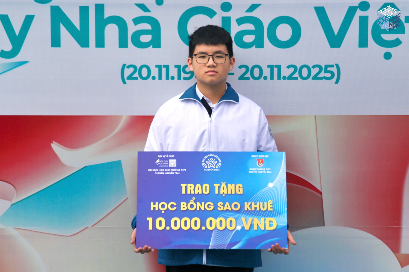 Câu chuyện về chàng trai vượt khó nhận học bổng Sao Khuê - Cao Thọ Tài Đức - chuyên Sinh 2025-2028